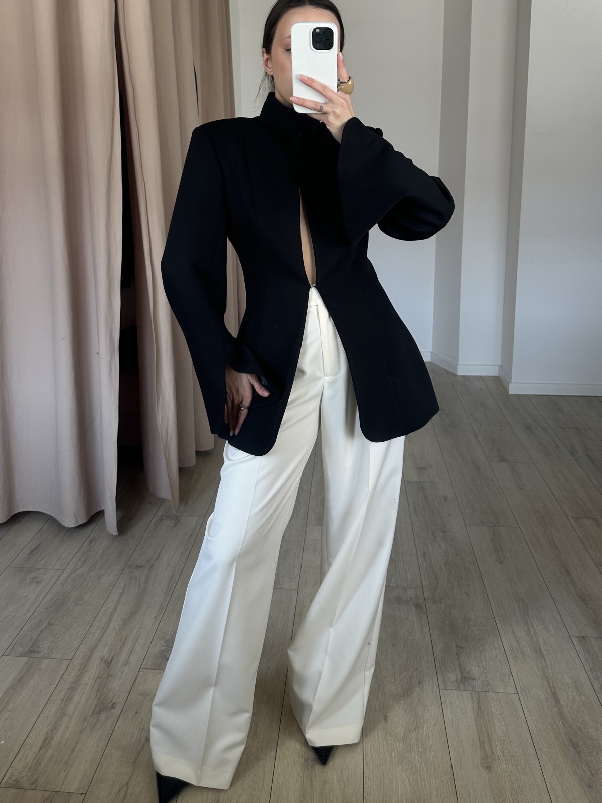 Брюки BASE с защипами (кремовые)