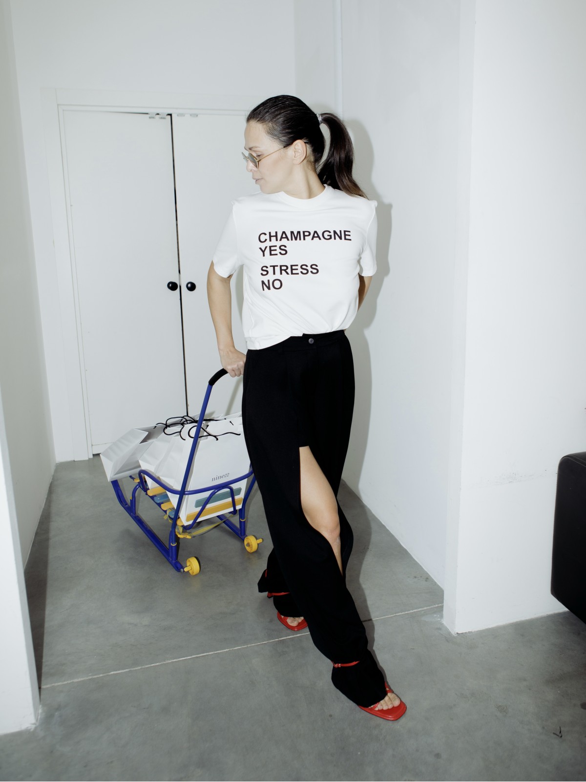 Брюки с разрезом (черные)