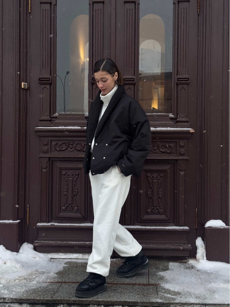 Куртка ICON (черная)