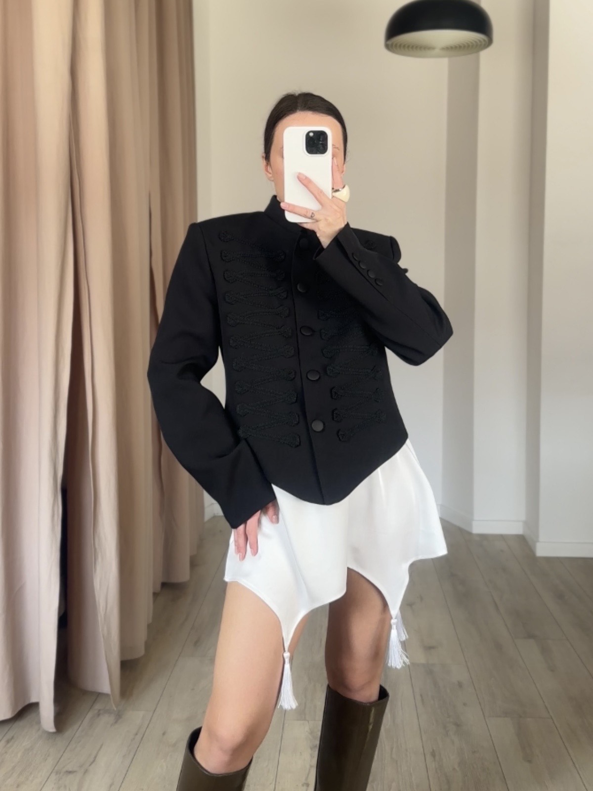 Юбка с кисточками SILK (молочная)